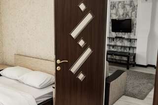 Апартаменты Transitional Havryky Apartment Львов Апартаменты с 2 спальнями-19