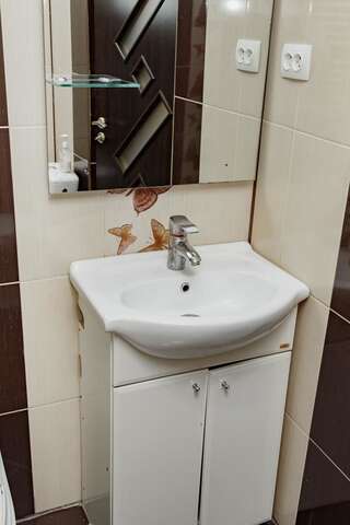 Апартаменты Transitional Havryky Apartment Львов Апартаменты с 2 спальнями-22