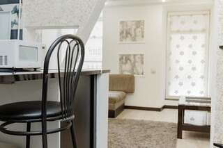 Апартаменты Transitional Havryky Apartment Львов Апартаменты с 2 спальнями-46