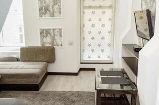 Апартаменты Transitional Havryky Apartment Львов Апартаменты с 2 спальнями-49